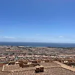 Vivienda Adosada En Castillo, *
