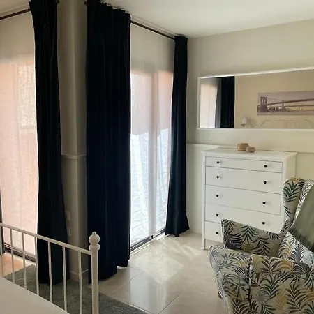 Apartament Vivienda Adosada En Castillo,