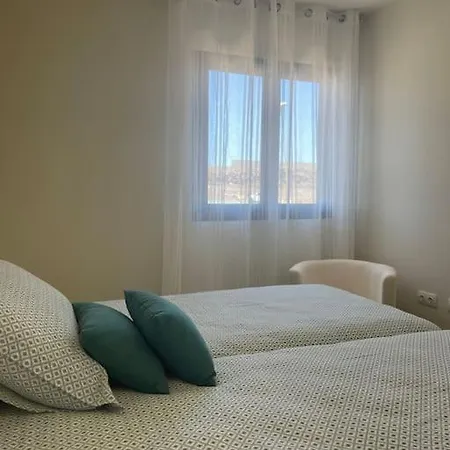 Vivienda Adosada En Castillo,