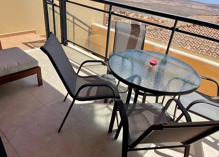 Vivienda Adosada En Castillo, * Caleta De Fuste