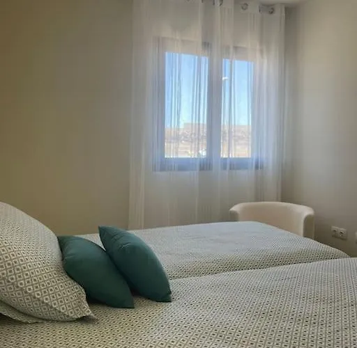 Vivienda Adosada En Castillo,